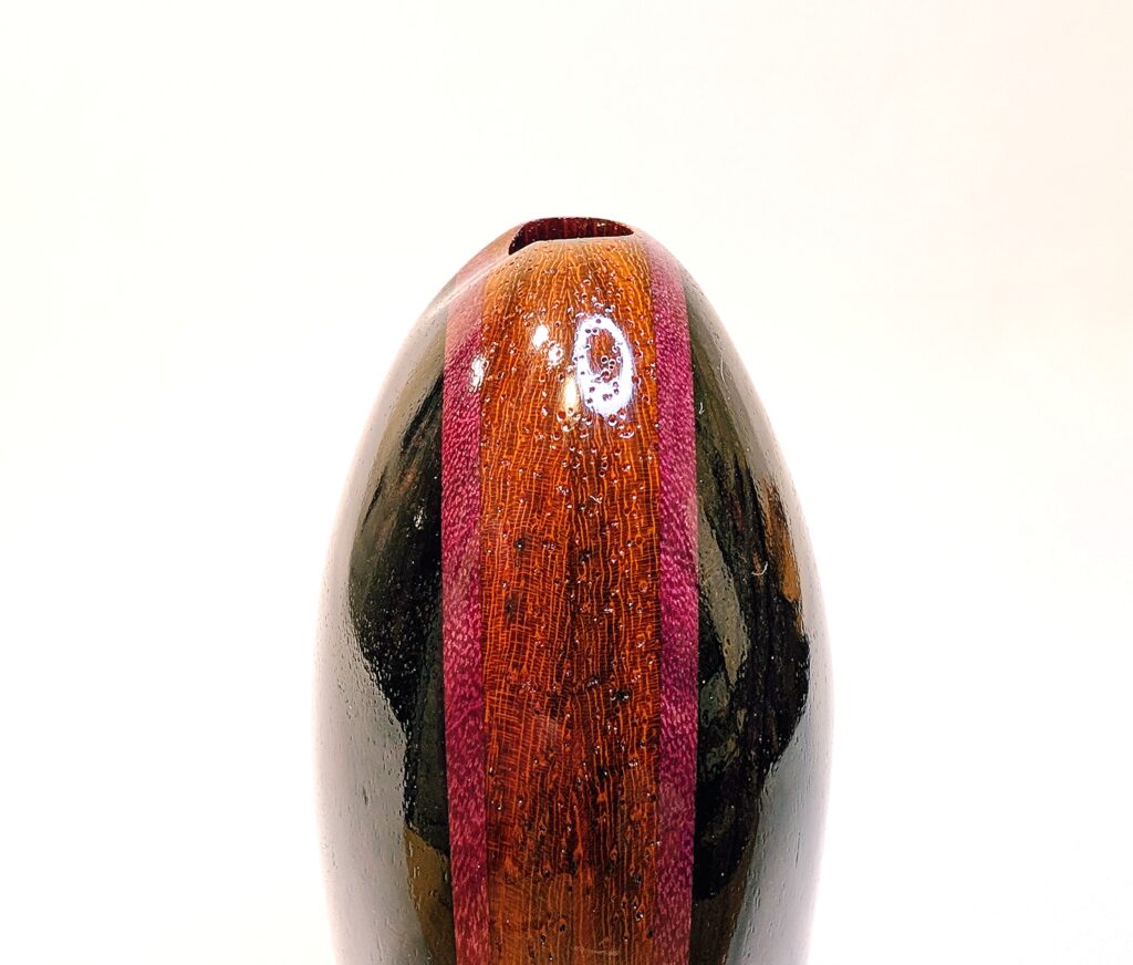 Custom Bass C4 Wooden Xun - African Blackwood, Purpleheart, Padauk - Close 1