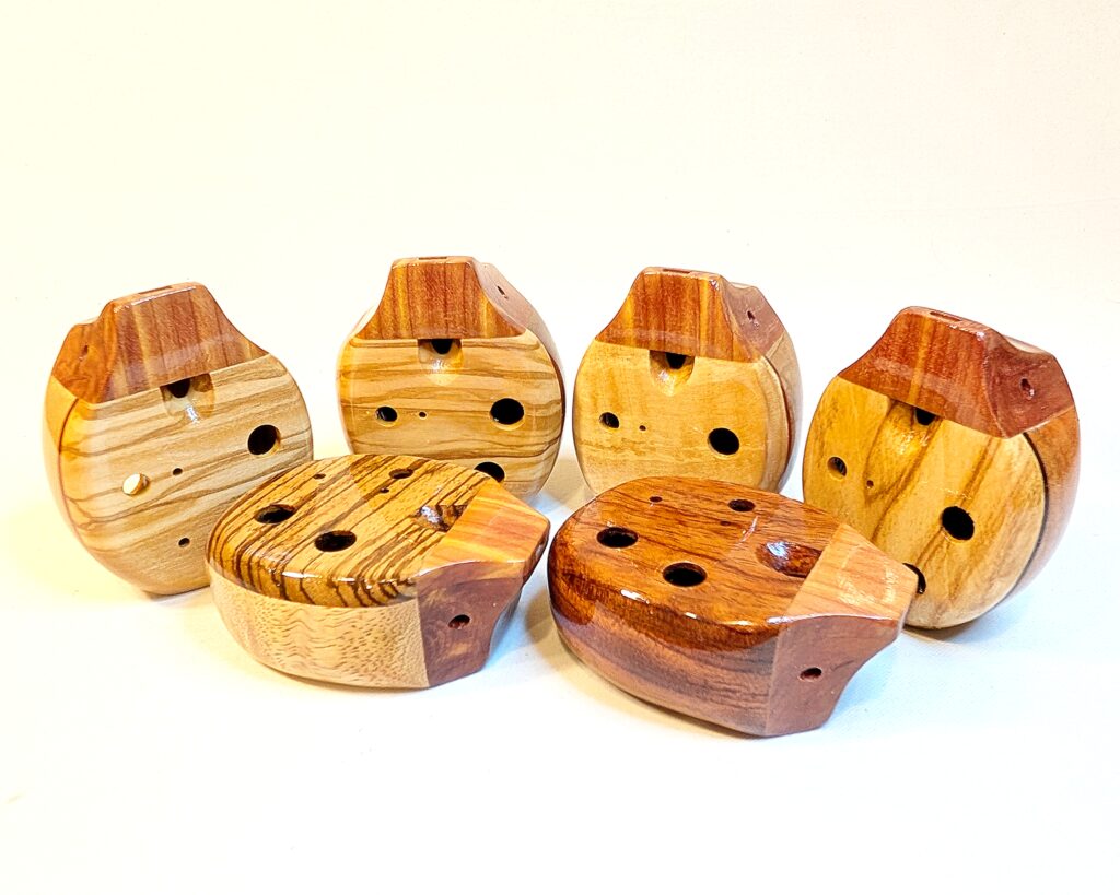 Wooden Pendant Ocarina Set - Side 4