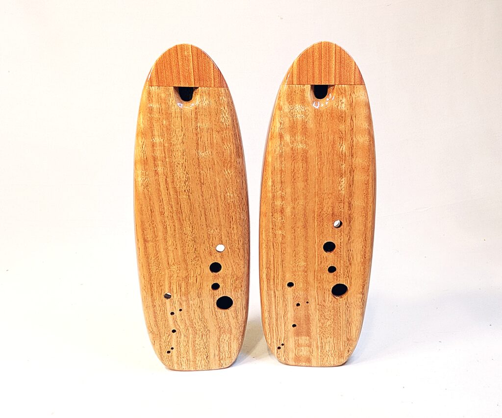 Bass B3 Ocarina Set - Ribbon Stripe Sapele, Curly Eucalyptus, Aromatic Cedar - Pic 2