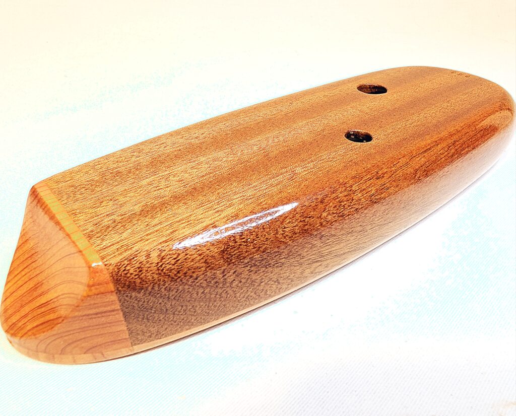 Bass B3 Ocarina Set - Ribbon Stripe Sapele, Curly Eucalyptus, Aromatic Cedar - Pic 7