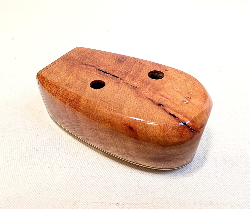 Alto A4 Ocarina - Madrone Burl, Wenge, Maple, Redwood - Pic 7