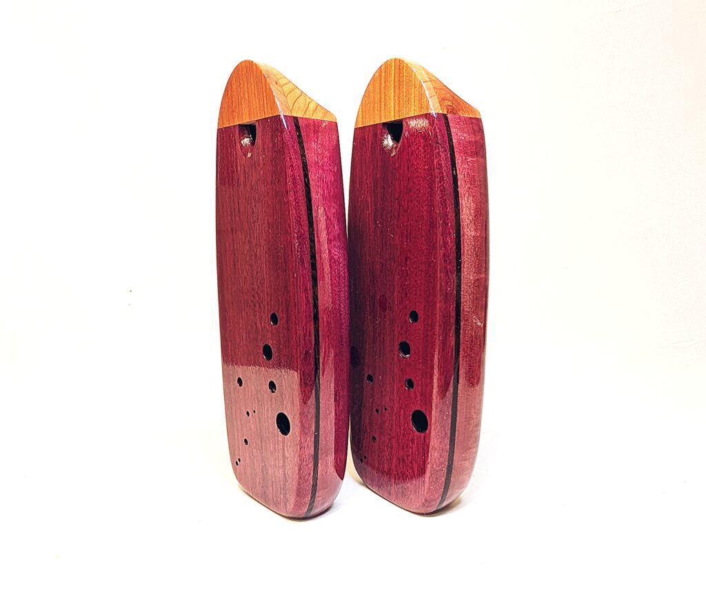 Bass C4 Wooden Inline Ocarina Set - Purpleheart, Wenge, Aromatic Cedar - Side 3