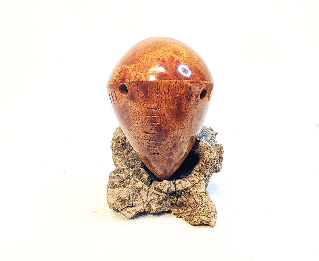 Runik Ocarina Historical Replica - Camphor Burl 2
